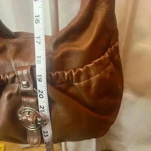 Stone Mountain Leather Shoulder Bag - Picture 2 of 10